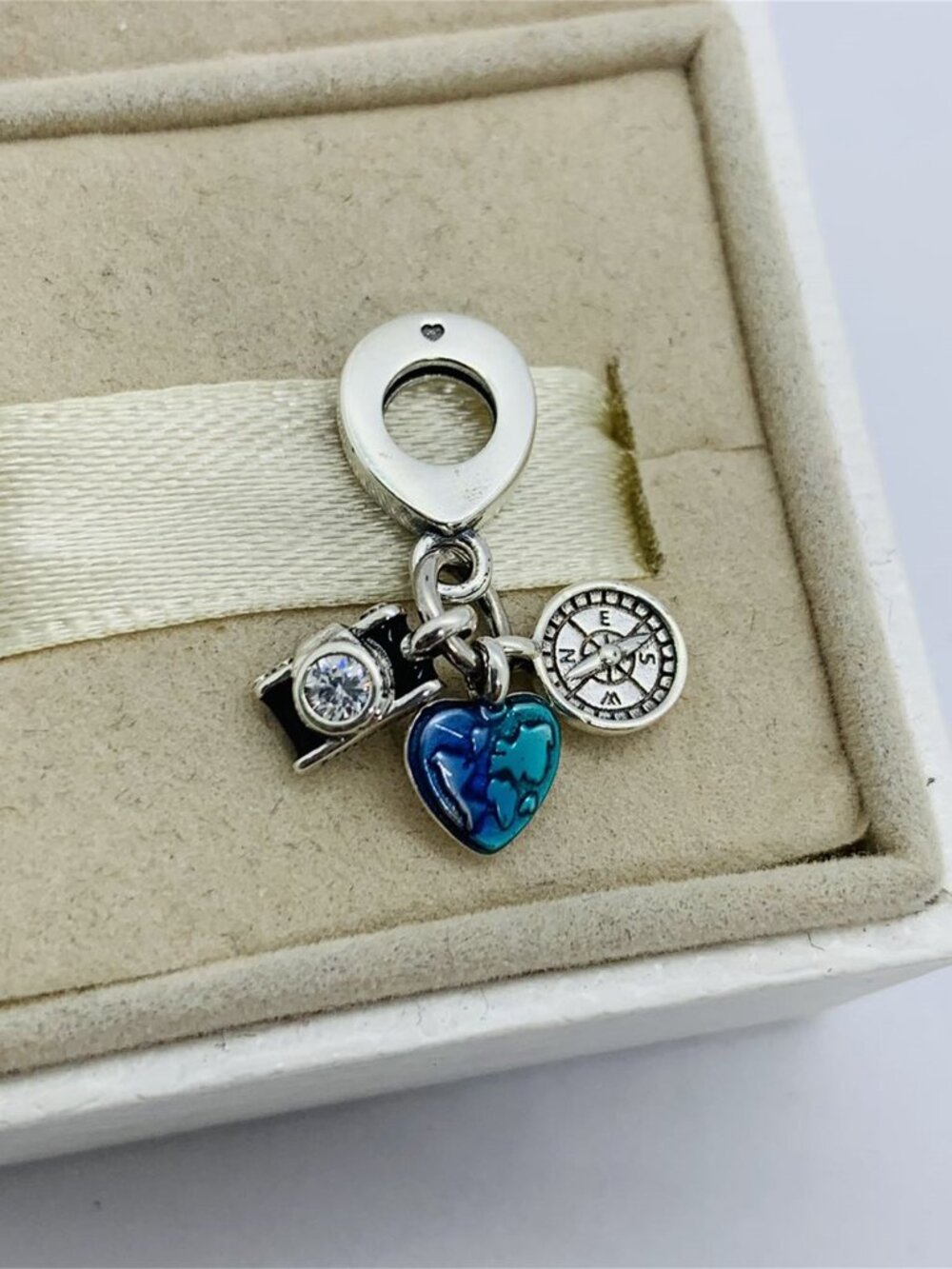 ✨🔥Pandora Camera Heart & Compass Triple Dangle Charm